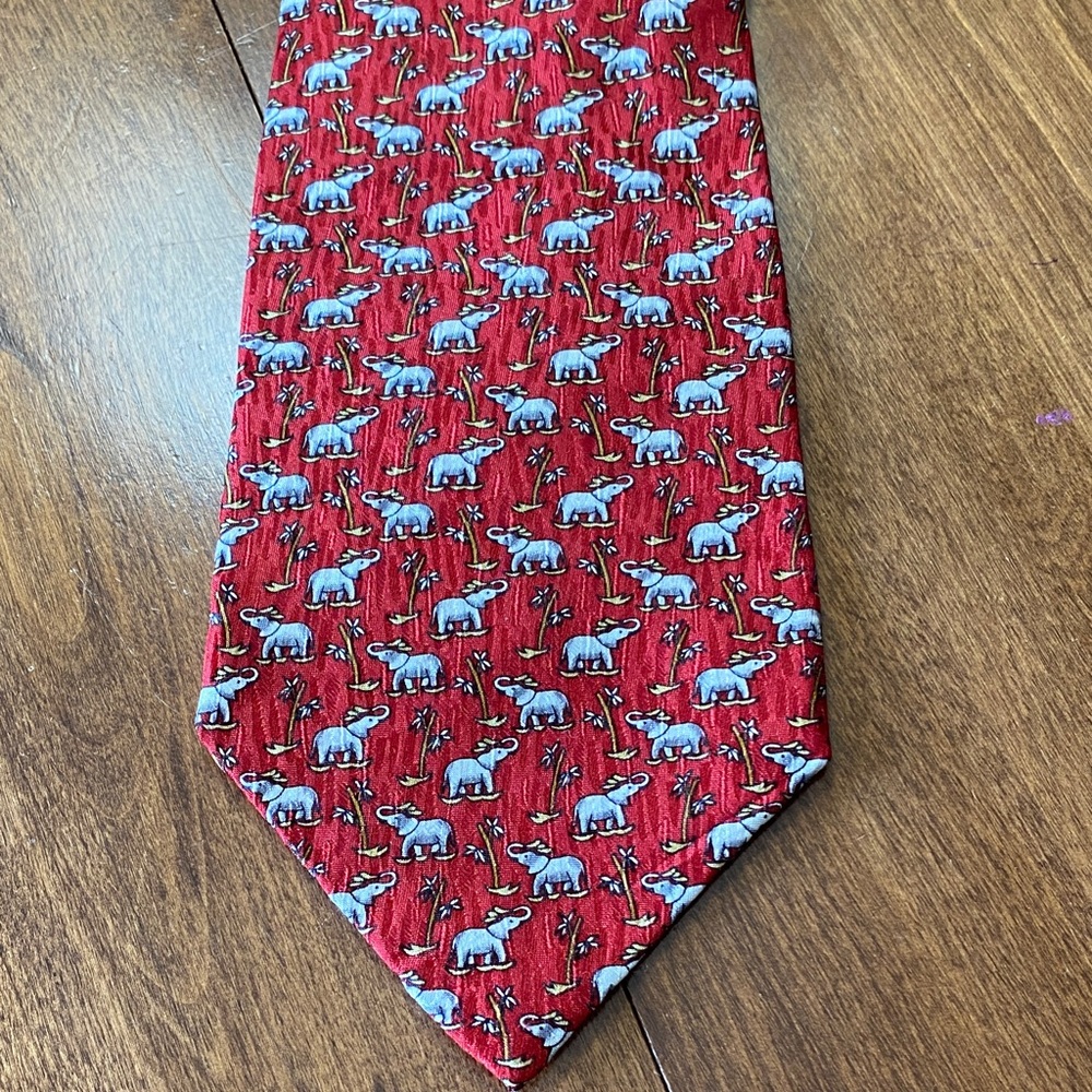 STONEHENGE Elephant Pattern Red Tie Silk